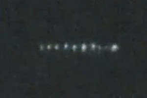 UFO filmed over Lima, Peru for over 30 minutes