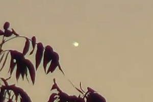 Luminous daylight UFO seen over Seminole, Oklahoma