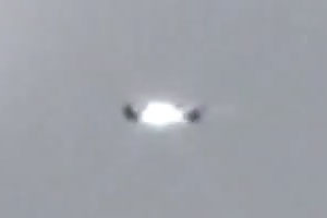 Daylight UFO sighting over Stirling, Scotland on February 2, 2013